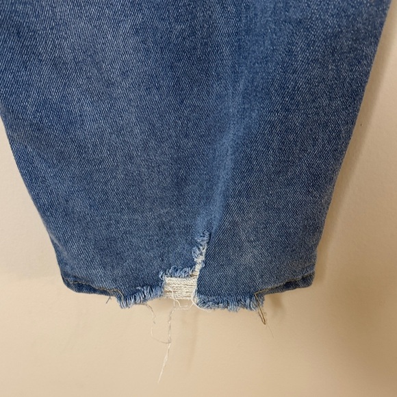 Elite plus size distressed boyfriend cropped jeans light wash denim - Picture 15 of 15